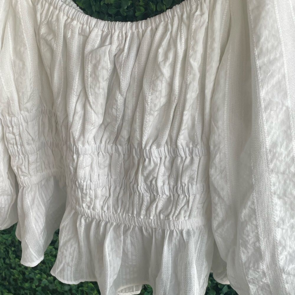 MinkPink - NWT | Revolve White Norah Top Tie Front | Sz Lg | Made in Australia - Picture 11 of 17